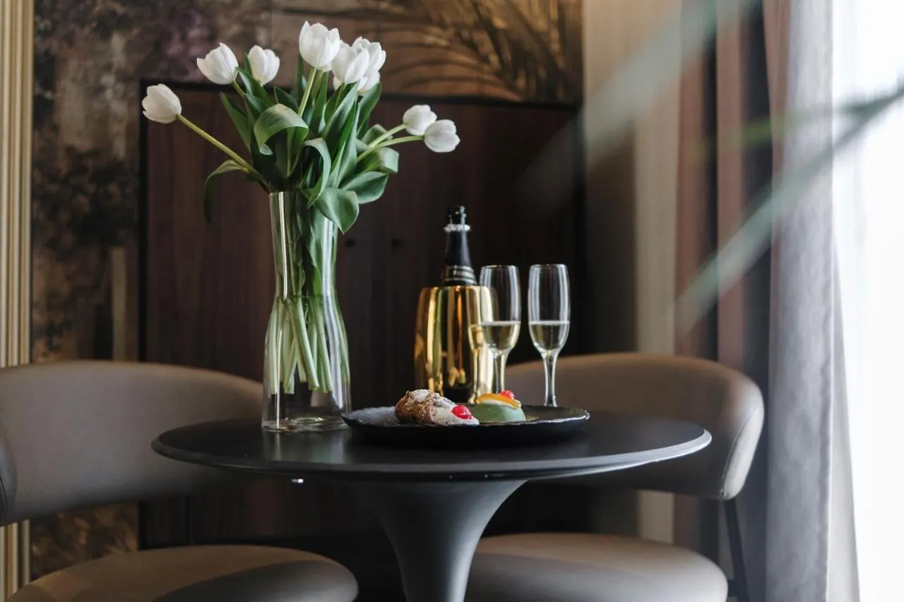 Aquasuite - Luxury Experience & Spa Palermo 0*,  Italy